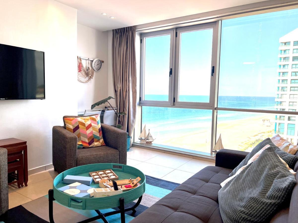 Beach Apartment- Breathtaking Views With Bomb Shelter Herzelia Dış mekan fotoğraf